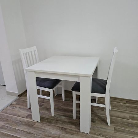 Apartman Tolosi Подгорица Экстерьер фото
