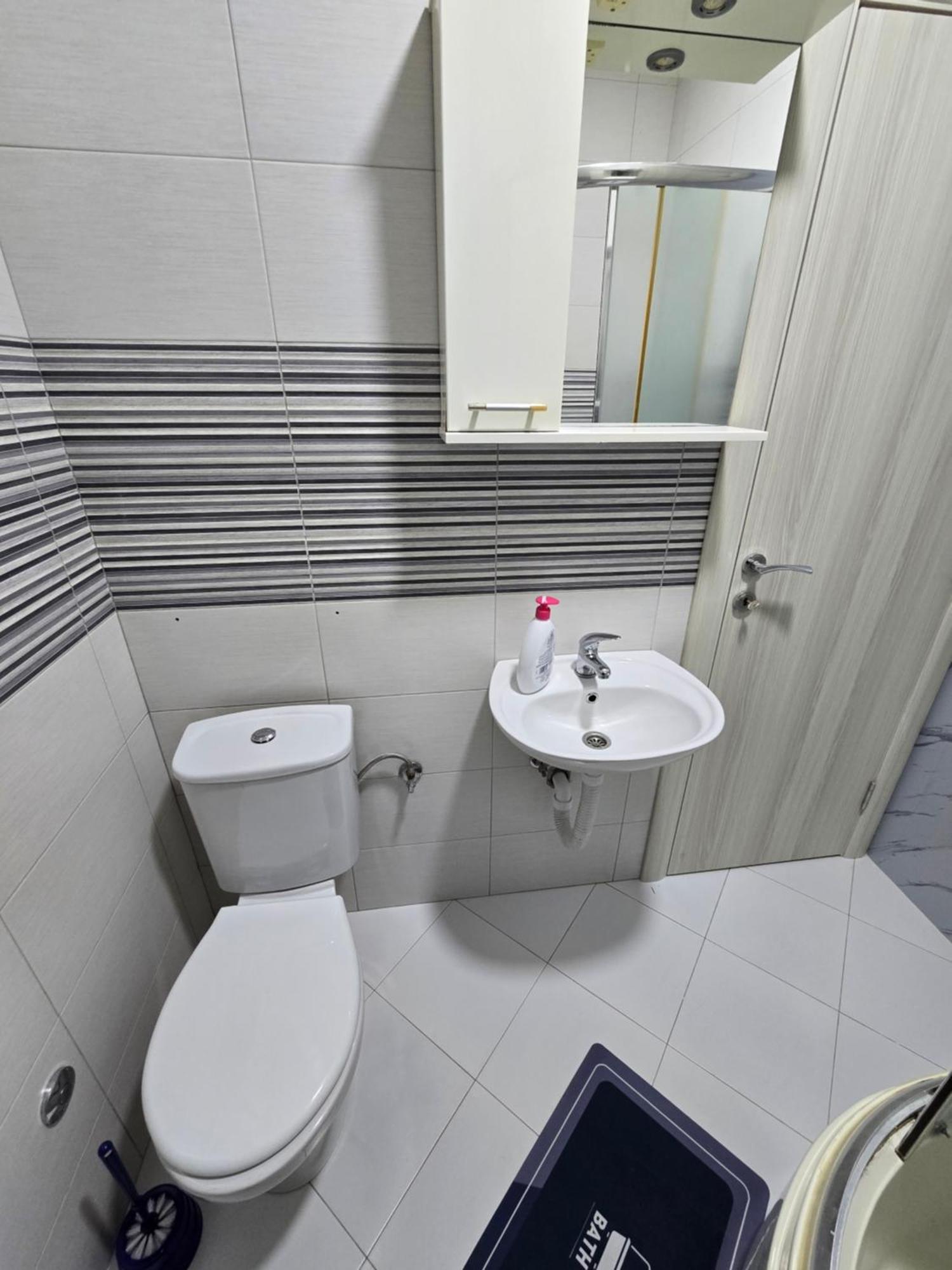 Apartman Tolosi Подгорица Экстерьер фото